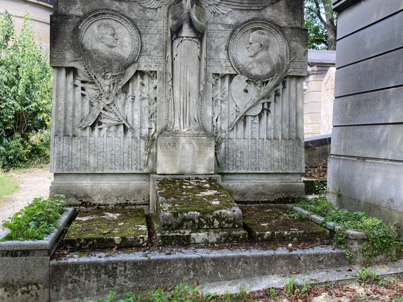 pere lachaise 2021
