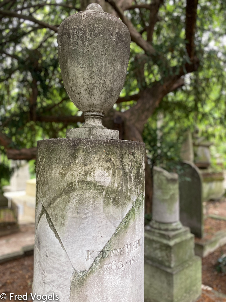 Pere Lachaise 2021-197.jpg