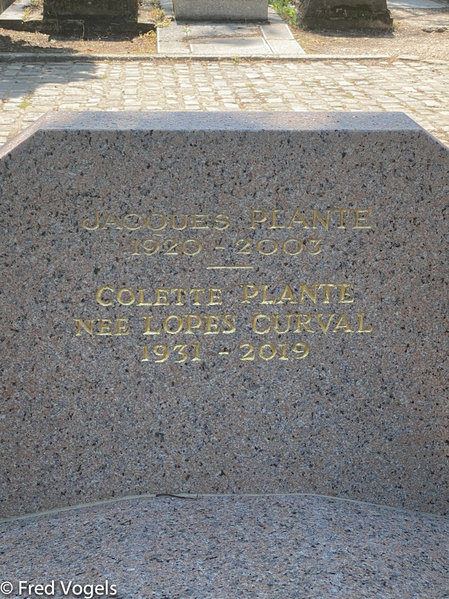 Pere Lachaise 2021-321.jpg