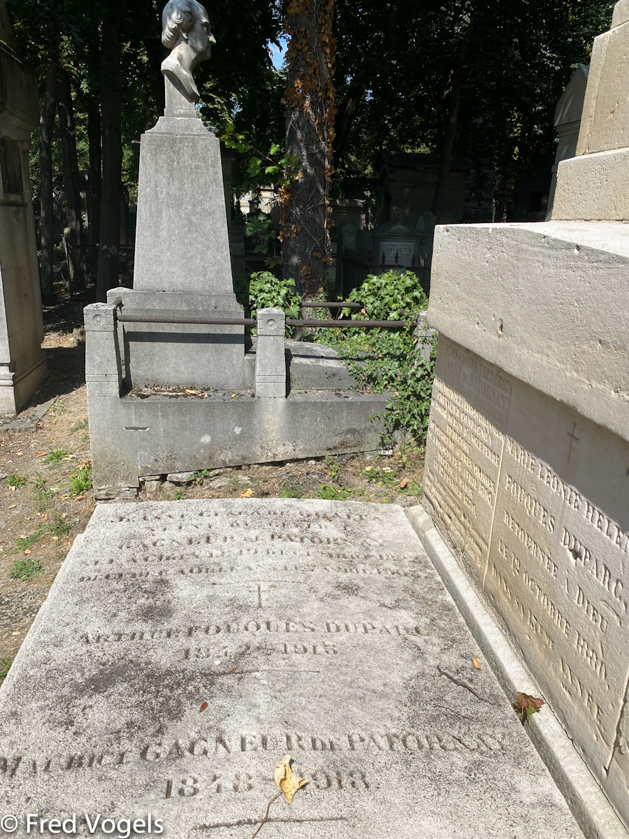 Pere Lachaise 2021-329.jpg