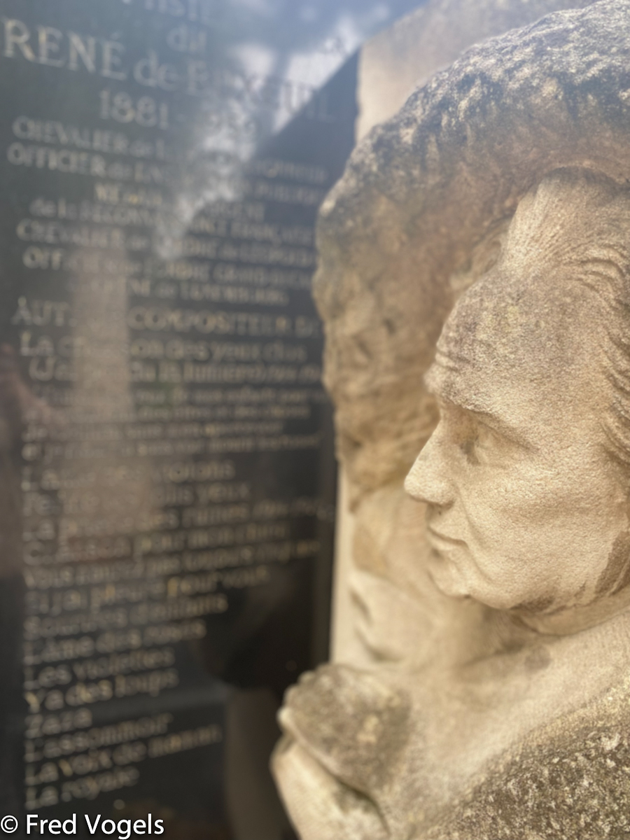 Pere Lachaise 2021-388.jpg