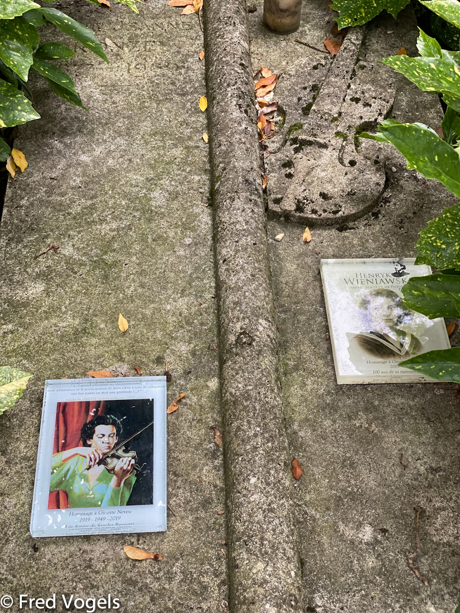 Pere Lachaise 2021-402.jpg