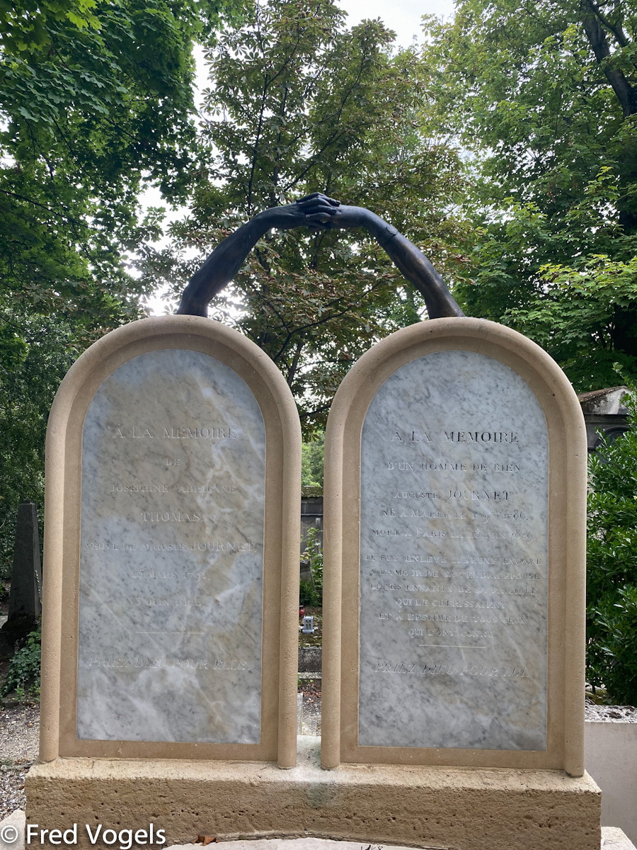 Visit Pere Lachaise 2021-408.jpg