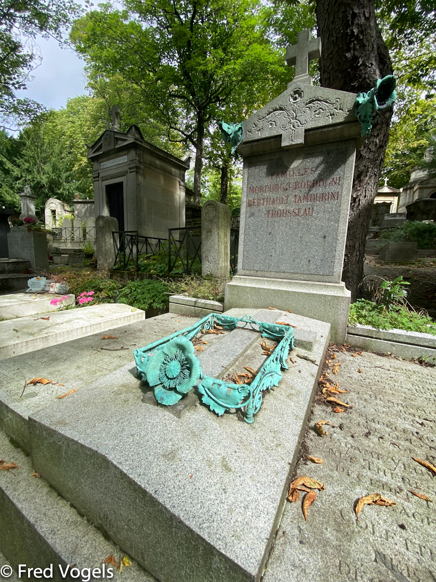 Pere Lachaise 2021-416.jpg