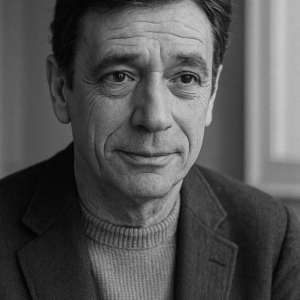 44 | Yves Montand